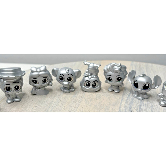 Disney Doorables Mickey Lot of 15 Silver - Picture 5 of 6